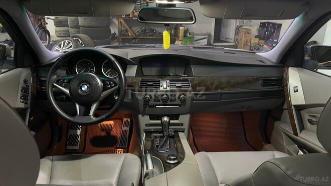 BMW 525 2004, 254,000 km - 2.5 l - Astara