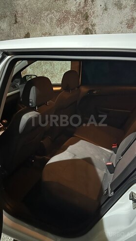 Opel Astra 2009, 560,000 km - 1.4 l - Bakı