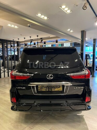 Lexus LX 570 2016, 220,000 km - 5.7 л - Bakı