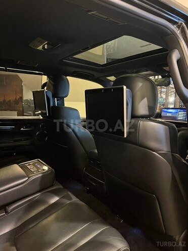 Lexus LX 570 2016, 220,000 km - 5.7 л - Bakı