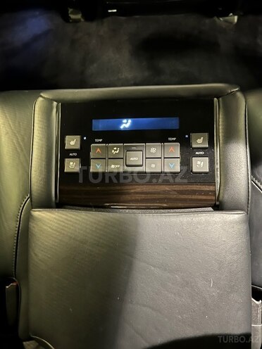 Lexus LX 570 2016, 220,000 km - 5.7 л - Bakı