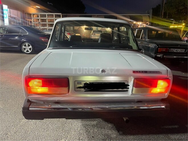 LADA (VAZ) 2107 2009, 185,000 km - 1.7 l - Bakı