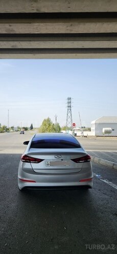 Hyundai Avante 2017, 225,529 km - 1.6 l - Ağdam