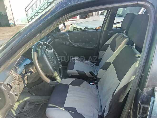 Opel Astra 1994, 490,000 km - 1.6 l - Qax