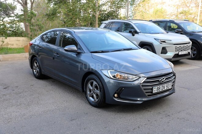 Hyundai Avante 2016, 195,000 km - 1.6 l - Bakı