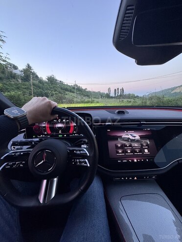 Mercedes E 300 e 4MATIC 2024, 27,000 km - 2.0 л - Qusar