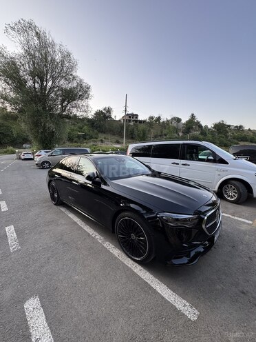 Mercedes E 300 e 4MATIC 2024, 27,000 km - 2.0 л - Qusar