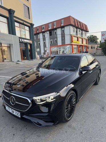 Mercedes E 300 e 4MATIC 2024, 27,000 km - 2.0 л - Qusar