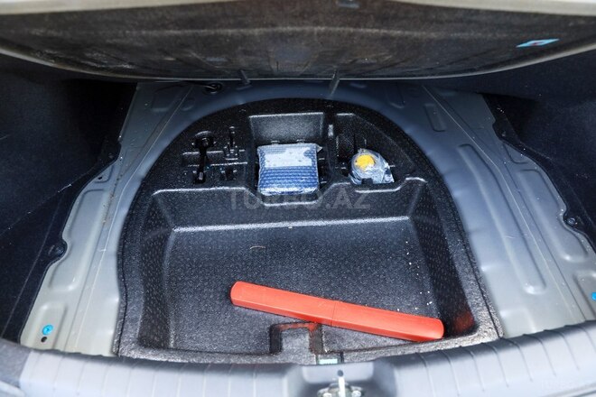 Hyundai Avante 2016, 195,000 km - 1.6 l - Bakı