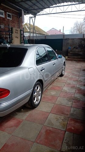 Mercedes E 240 1998, 382,197 km - 2.4 l - Cəlilabad