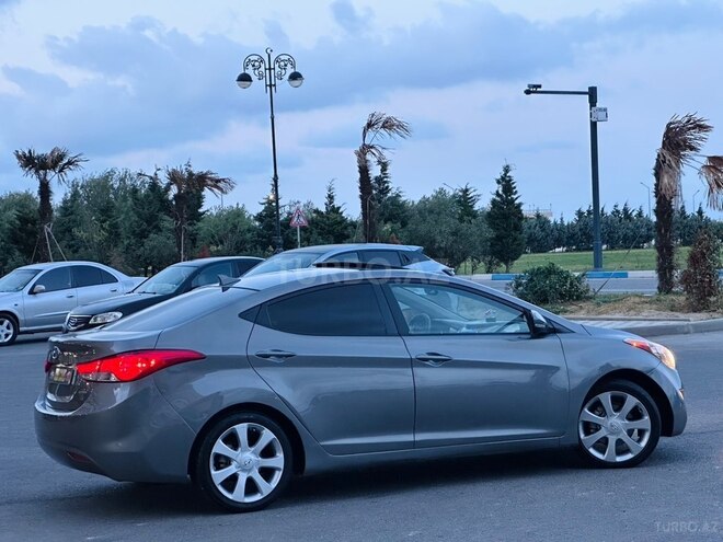 Hyundai Elantra 2012, 178,000 km - 1.8 л - Sumqayıt