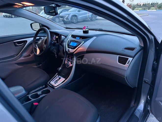 Hyundai Elantra 2012, 178,000 km - 1.8 л - Sumqayıt