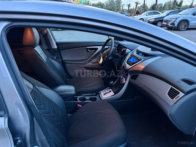 Hyundai Elantra 2012, 178,000 km - 1.8 л - Sumqayıt