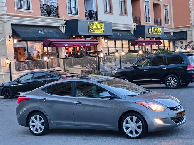 Hyundai Elantra 2012, 178,000 km - 1.8 л - Sumqayıt