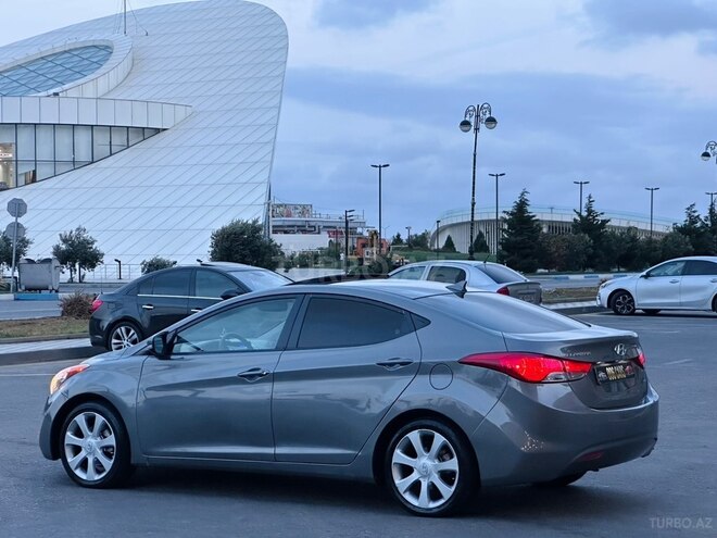 Hyundai Elantra 2012, 178,000 km - 1.8 л - Sumqayıt