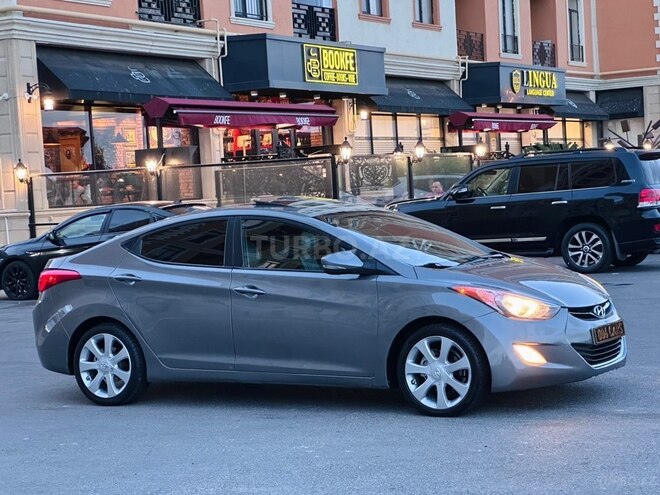 Hyundai Elantra 2012, 178,000 km - 1.8 л - Sumqayıt