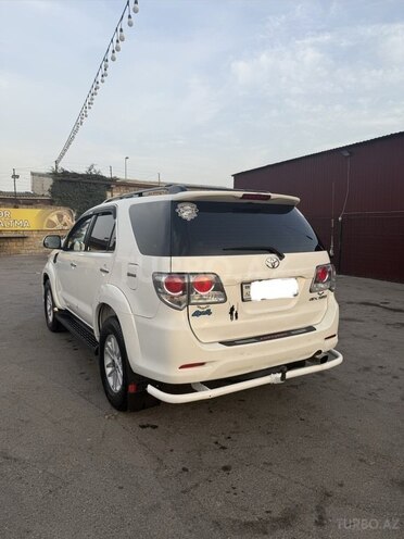 Toyota Fortuner 2011, 304,266 km - 2.7 л - Bakı