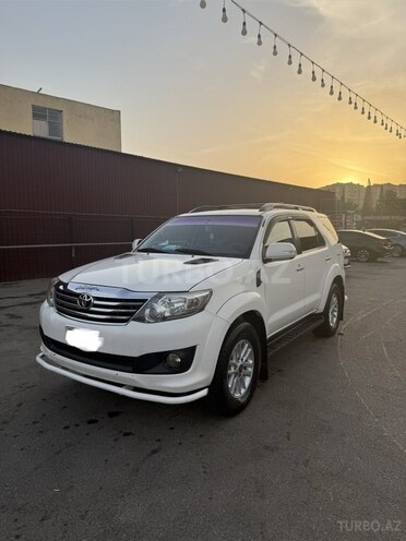 Toyota Fortuner 2011, 304,266 km - 2.7 л - Bakı