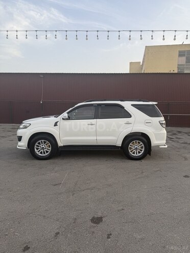 Toyota Fortuner 2011, 304,266 km - 2.7 л - Bakı