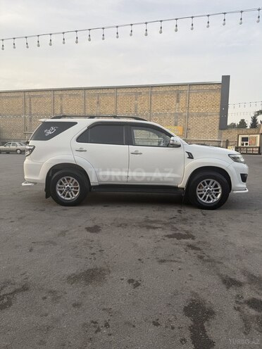 Toyota Fortuner 2011, 304,266 km - 2.7 л - Bakı