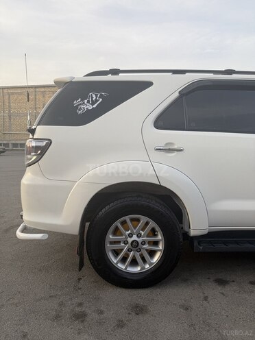 Toyota Fortuner 2011, 304,266 km - 2.7 л - Bakı
