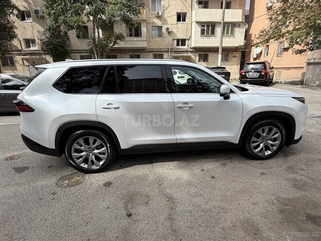 Toyota  2026, 5,000 km - 2.5 l - Bakı