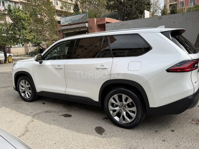 Toyota  2026, 5,000 km - 2.5 l - Bakı