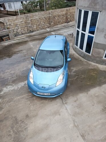 Nissan Leaf 2015, 139,000 km - 0.0 l - Şirvan