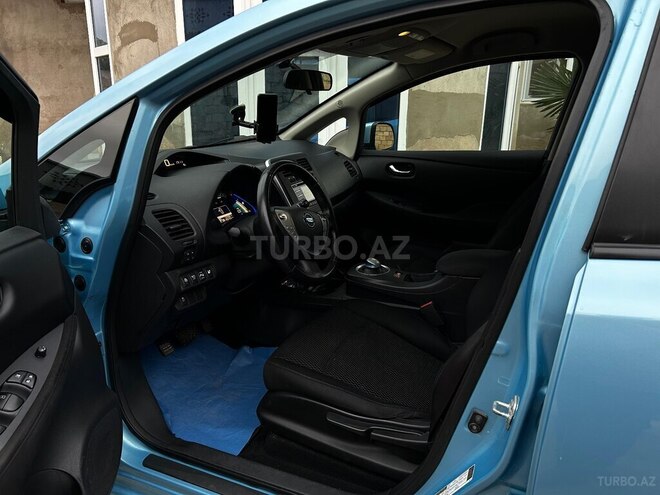 Nissan Leaf 2015, 139,000 km - 0.0 l - Şirvan