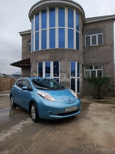Nissan Leaf 2015, 139,000 km - 0.0 l - Şirvan
