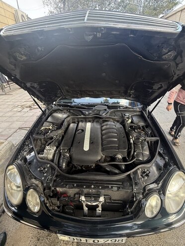 Mercedes E 270 2002, 400,000 km - 2.7 l - Bakı