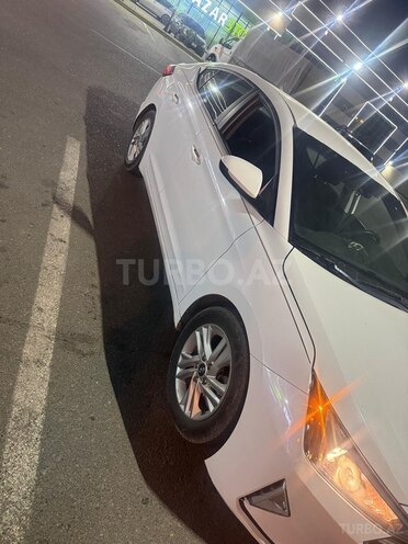 Hyundai Elantra 2019, 103,000 km - 2.0 l - Bakı