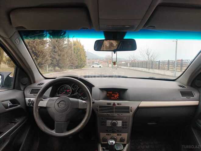 Opel Astra 2005, 485,587 km - 1.4 l - Şəki