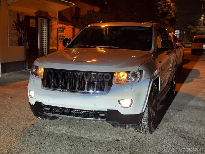 Jeep Grand Cherokee 2012, 197,000 km - 3.6 л - Bakı