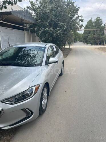Hyundai Elantra 2017, 170,066 km - 2.0 л - Salyan