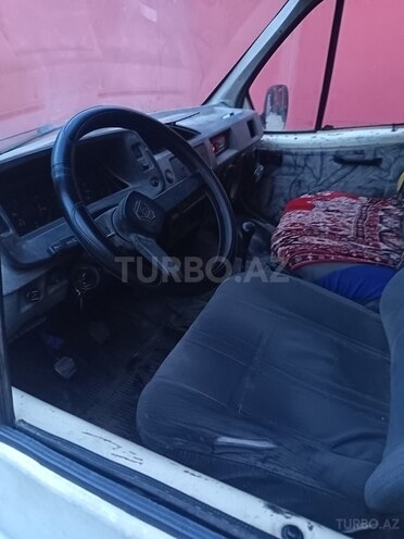 GAZ 2705 1997, 23,652 km - 2.5 l - Ağstafa