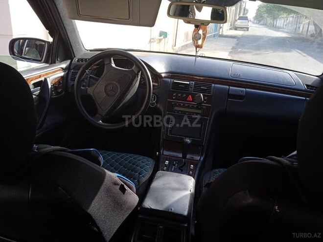 Mercedes E 280 4MATIC 1997, 230,000 km - 2.8 l - Şirvan
