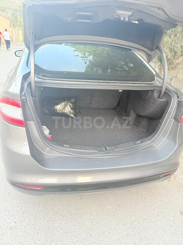 Ford Fusion (North America) 2013, 180,000 km - 2.0 l - Bakı