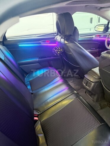 Ford Fusion (North America) 2013, 180,000 km - 2.0 l - Bakı