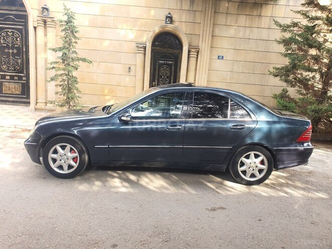 Mercedes C 240 2001, 389,500 km - 2.6 l - Bakı