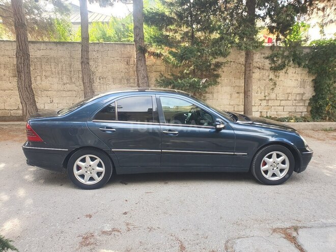 Mercedes C 240 2001, 389,500 km - 2.6 l - Bakı