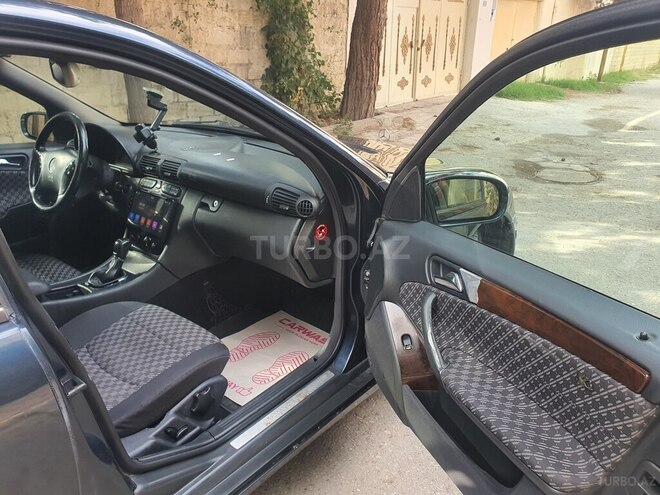 Mercedes C 240 2001, 389,500 km - 2.6 l - Bakı