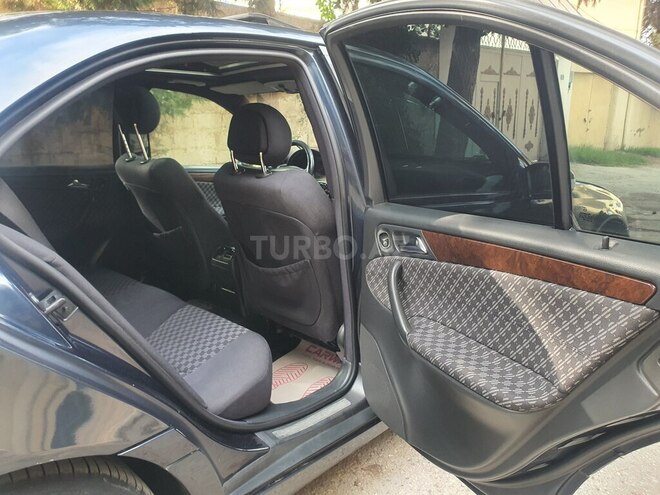 Mercedes C 240 2001, 389,500 km - 2.6 l - Bakı