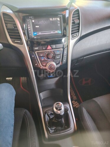 Hyundai i30 2014, 258,967 km - 1.6 л - Tovuz