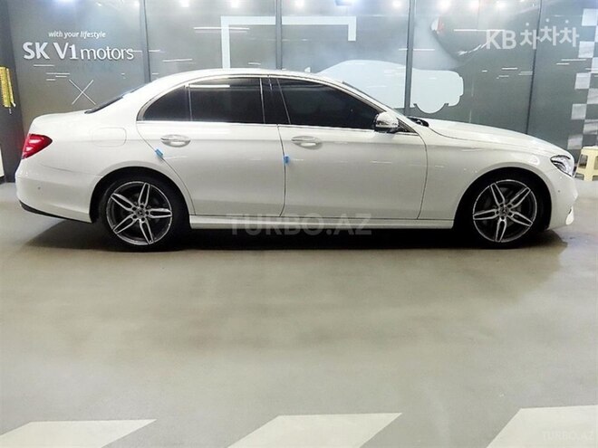 Mercedes E 300 2018, 108,586 km - 2.0 л - Bakı