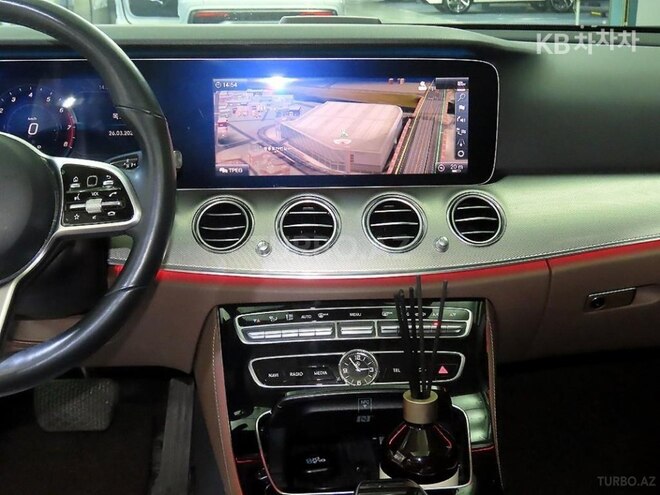 Mercedes E 300 2018, 108,586 km - 2.0 л - Bakı