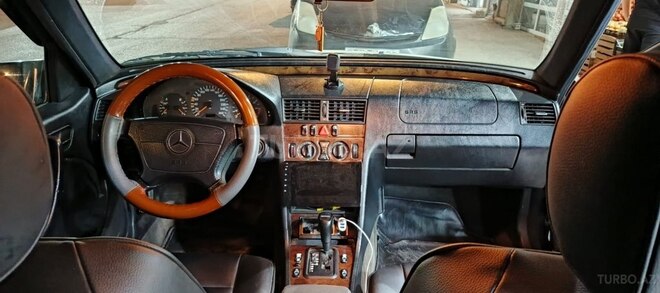 Mercedes C 240 1997, 350,000 km - 2.4 l - Bakı