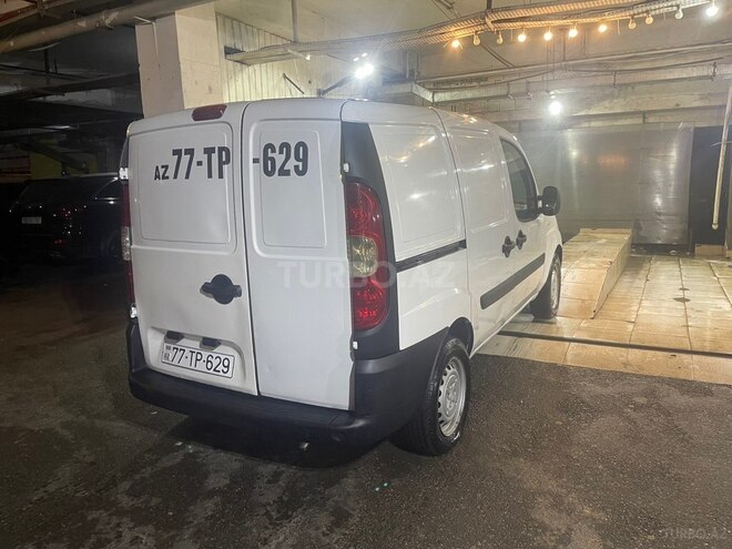 Fiat Doblo 2014, 240,500 km - 1.4 l - Bakı
