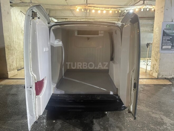 Fiat Doblo 2014, 240,500 km - 1.4 l - Bakı