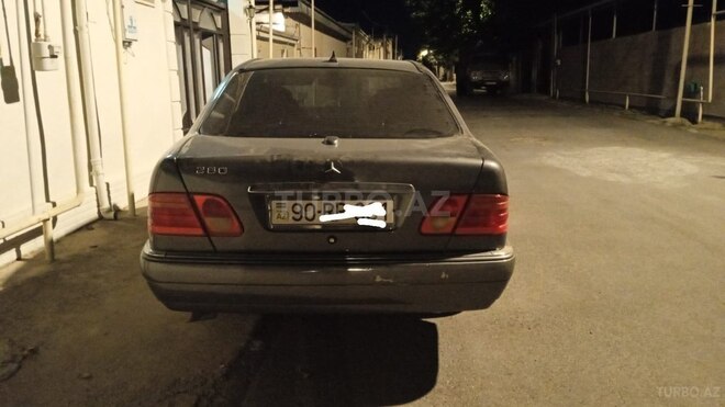 Mercedes E 280 4MATIC 1997, 230,000 km - 2.8 l - Şirvan
